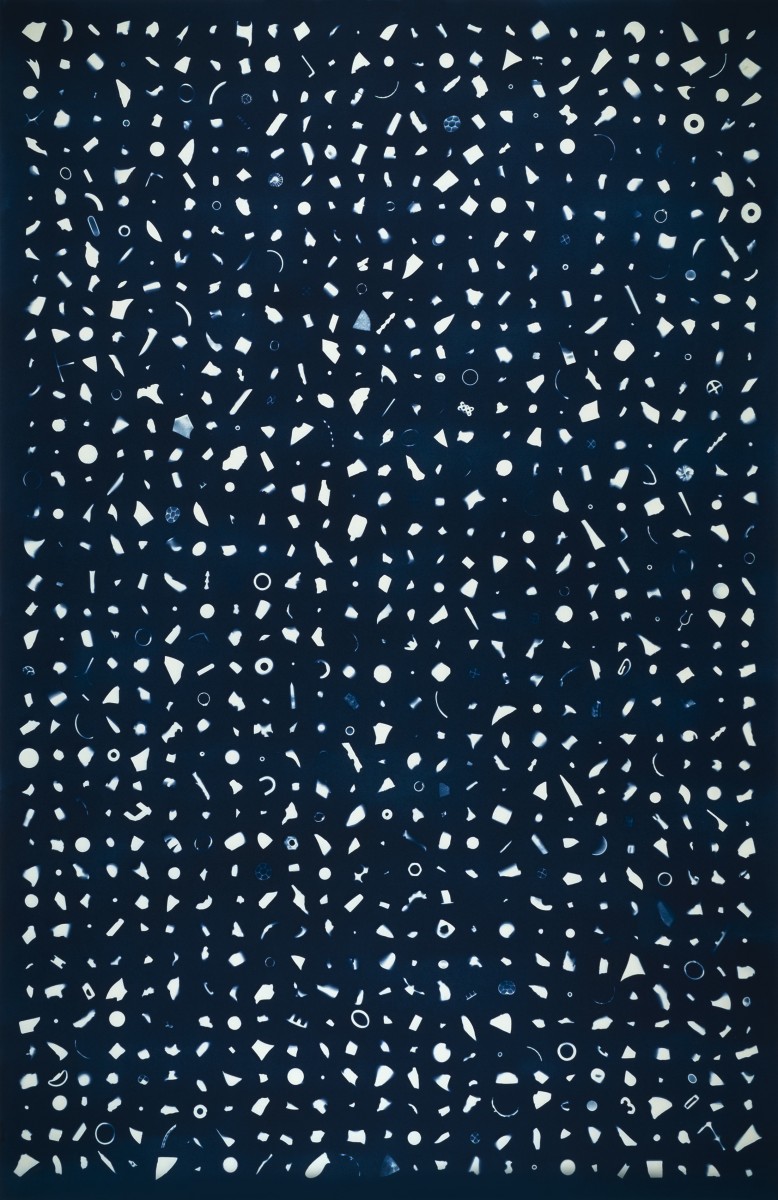 1000 pieces of plastic Flushing (NL), North Sea #1, 2018 Cyanotype, 112 x 73 cm